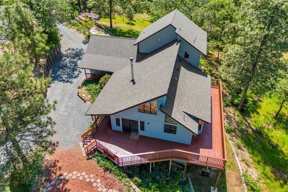 Colfax, CA 95713,24275 Grand View Ave.