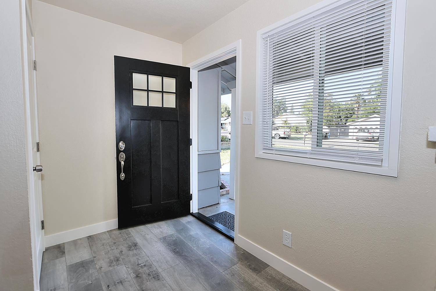 Fair Oaks, CA 95628,5615 Arlyn Way