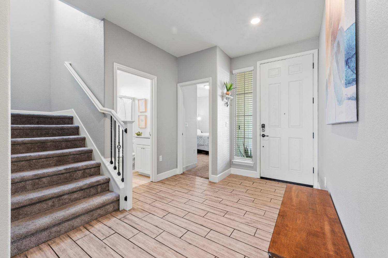 Sacramento, CA 95829,9290 Bearnaise WAY