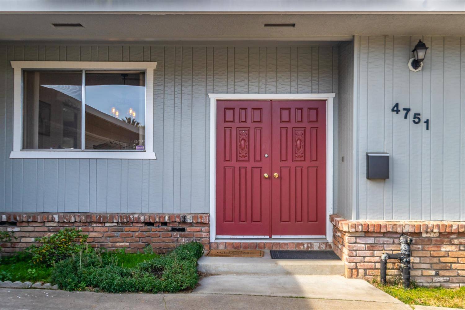 Carmichael, CA 95608,4751 Rustic Oak WAY