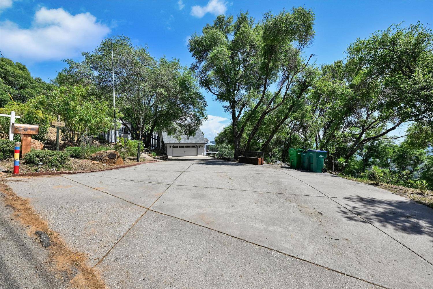 Grass Valley, CA 95949,17477 Patricia WAY
