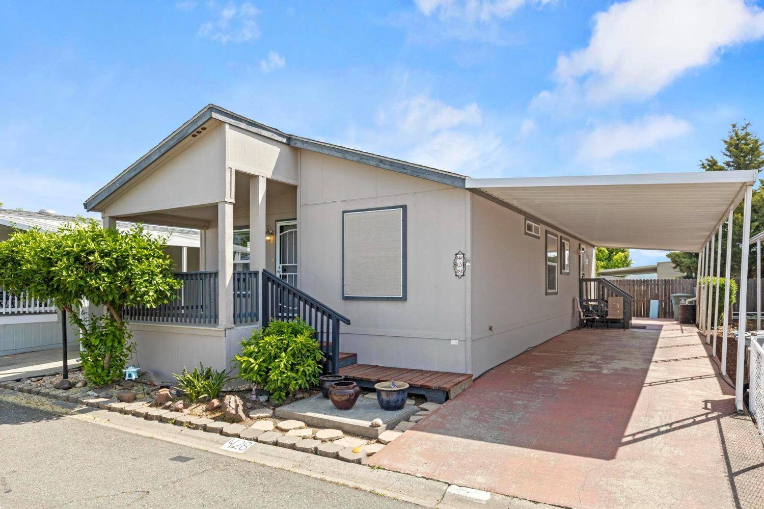 Yuba City, CA 95991,1155 Pease RD #428