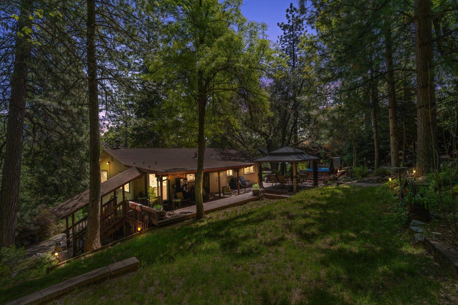 Hathaway Pines, CA 95233,734 Utica