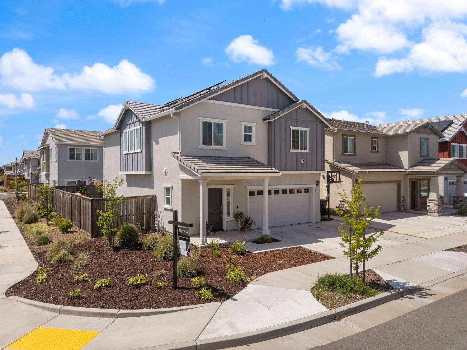 Lincoln, CA 95648,724 Independence AVE