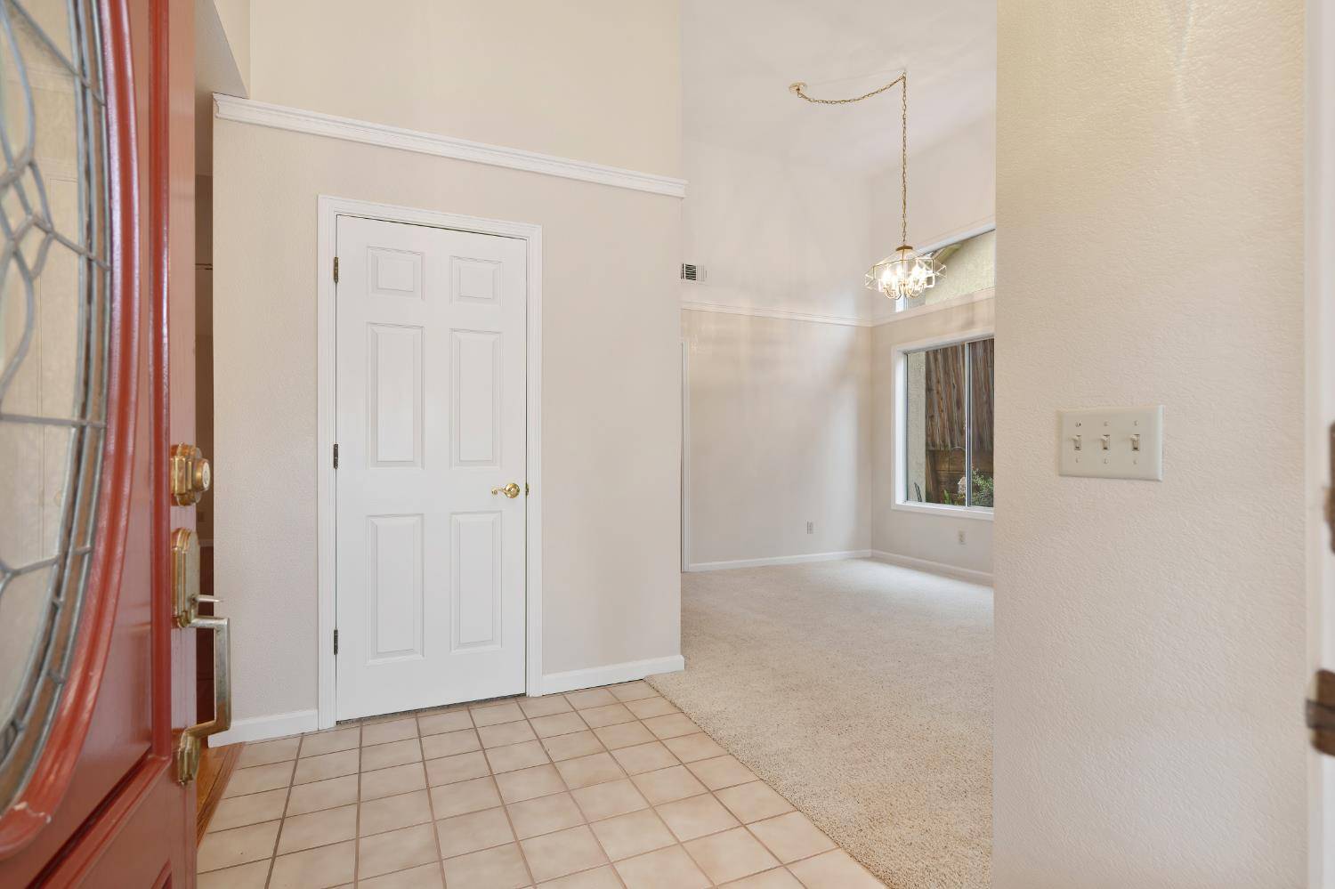 Folsom, CA 95630,104 Taunton WAY