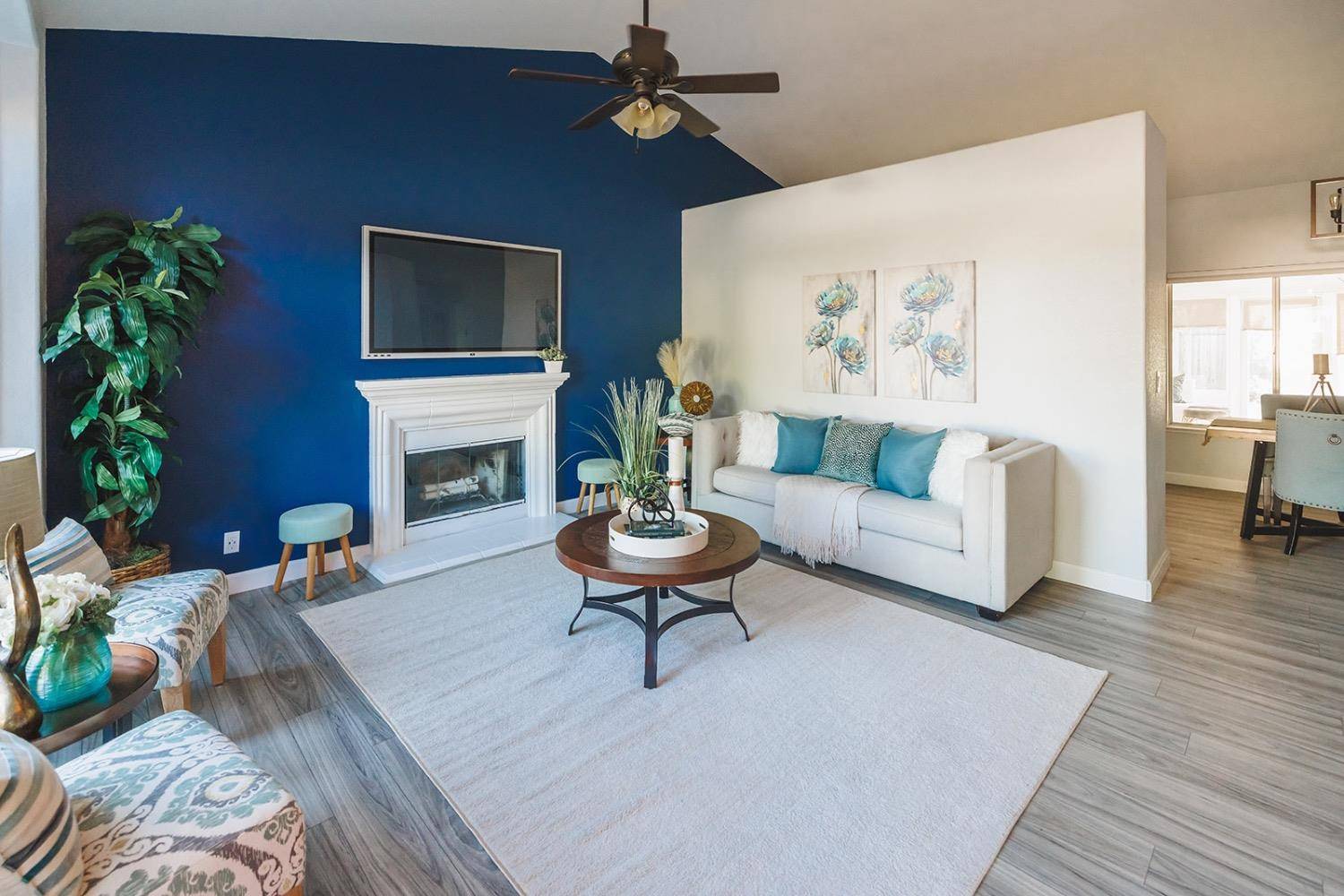 Roseville, CA 95747,1609 Steinbeck DR