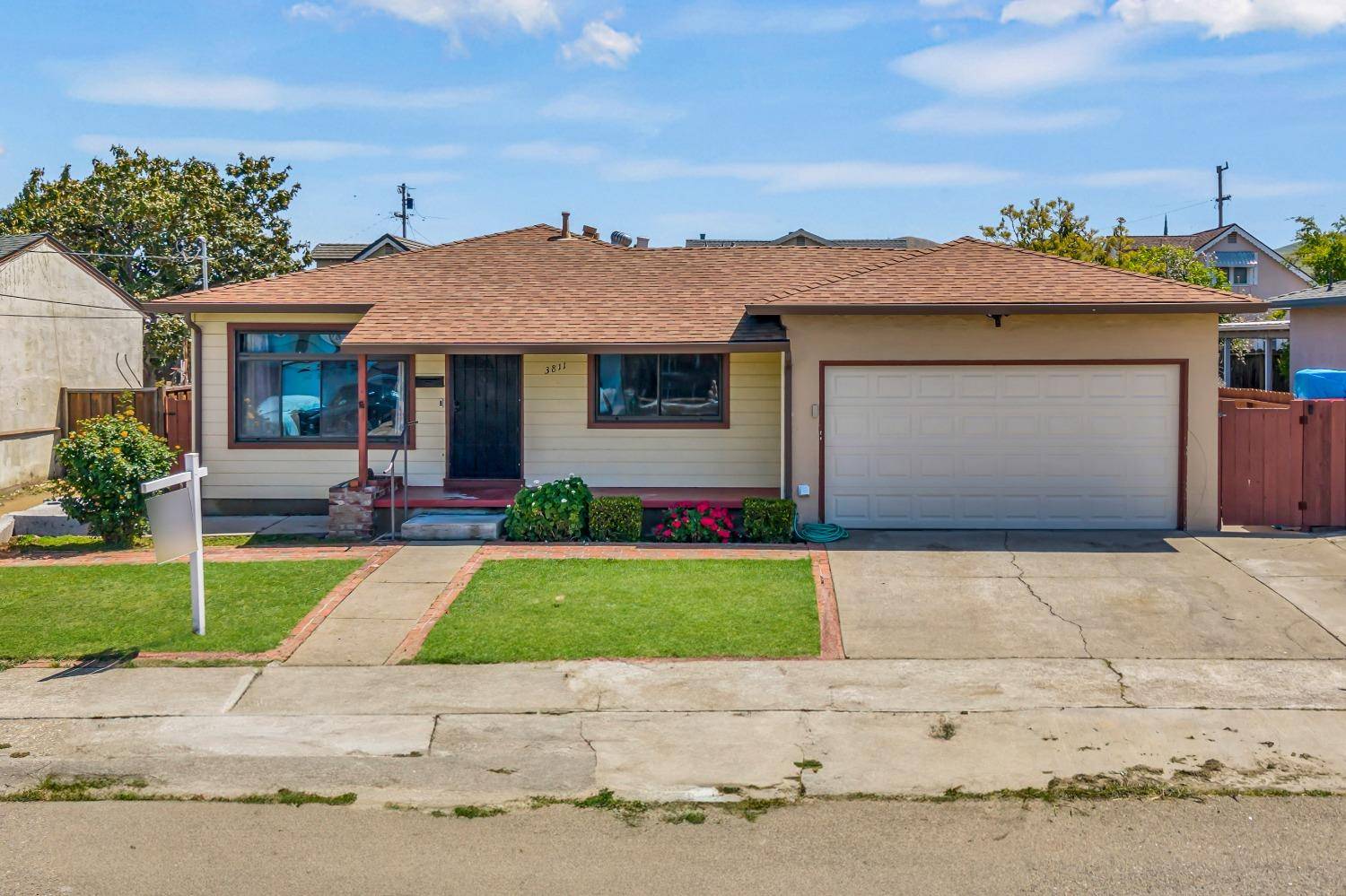 Pittsburg, CA 94565,3811 Shasta CIR