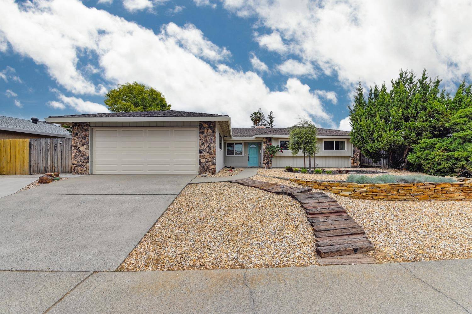 Roseville, CA 95661,1509 Quail Circle
