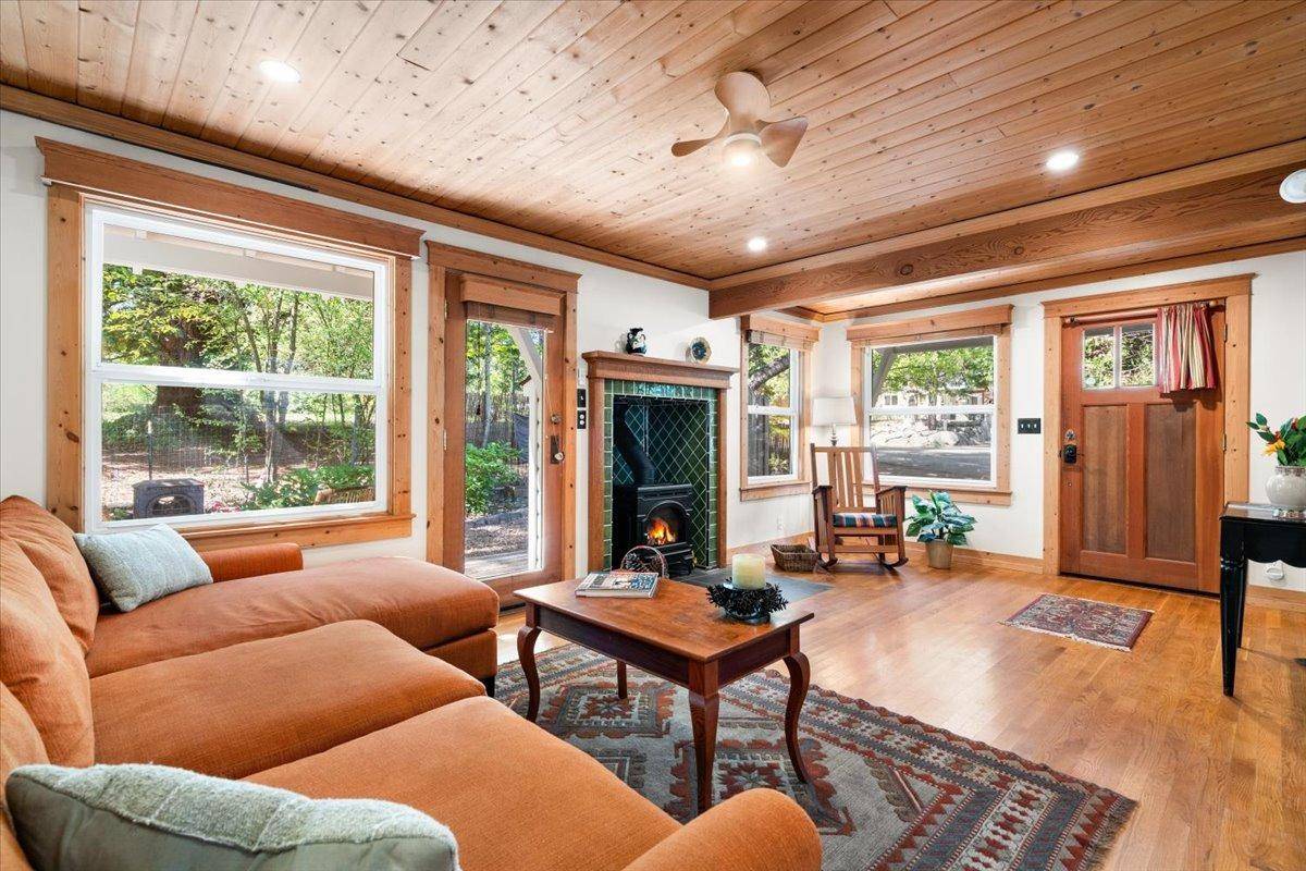 Nevada City, CA 95959,725 Nevada St. Ext.
