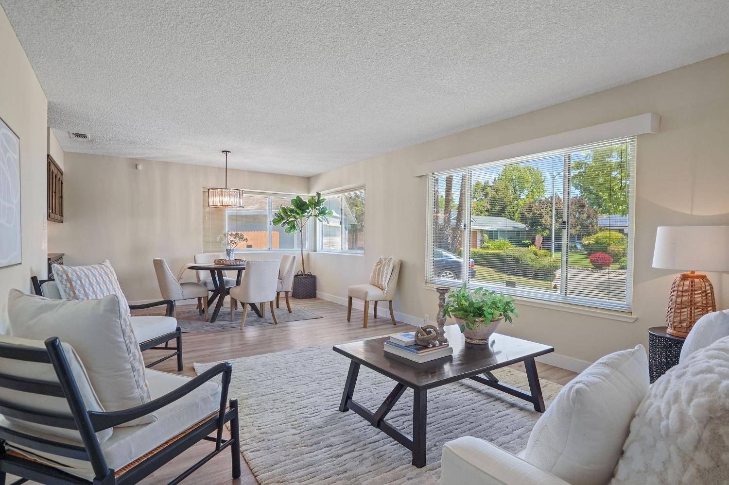 Sacramento, CA 95821,3439 Whitnor CT