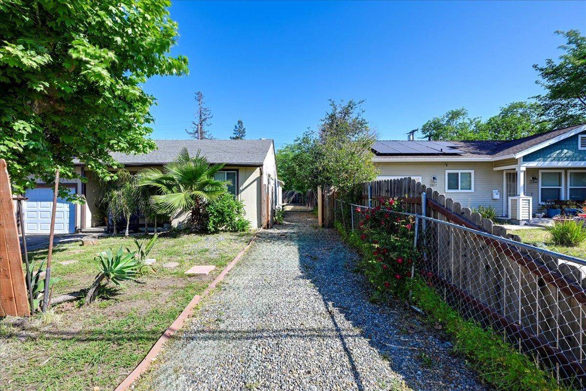 Sacramento, CA 95815,1013 Frienza AVE