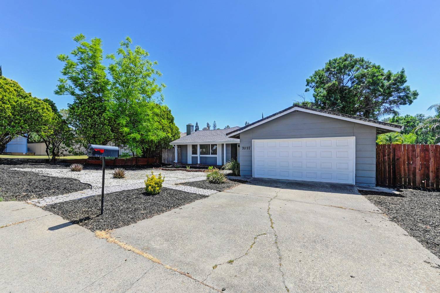 Citrus Heights, CA 95610,7037 Lynnetree WAY