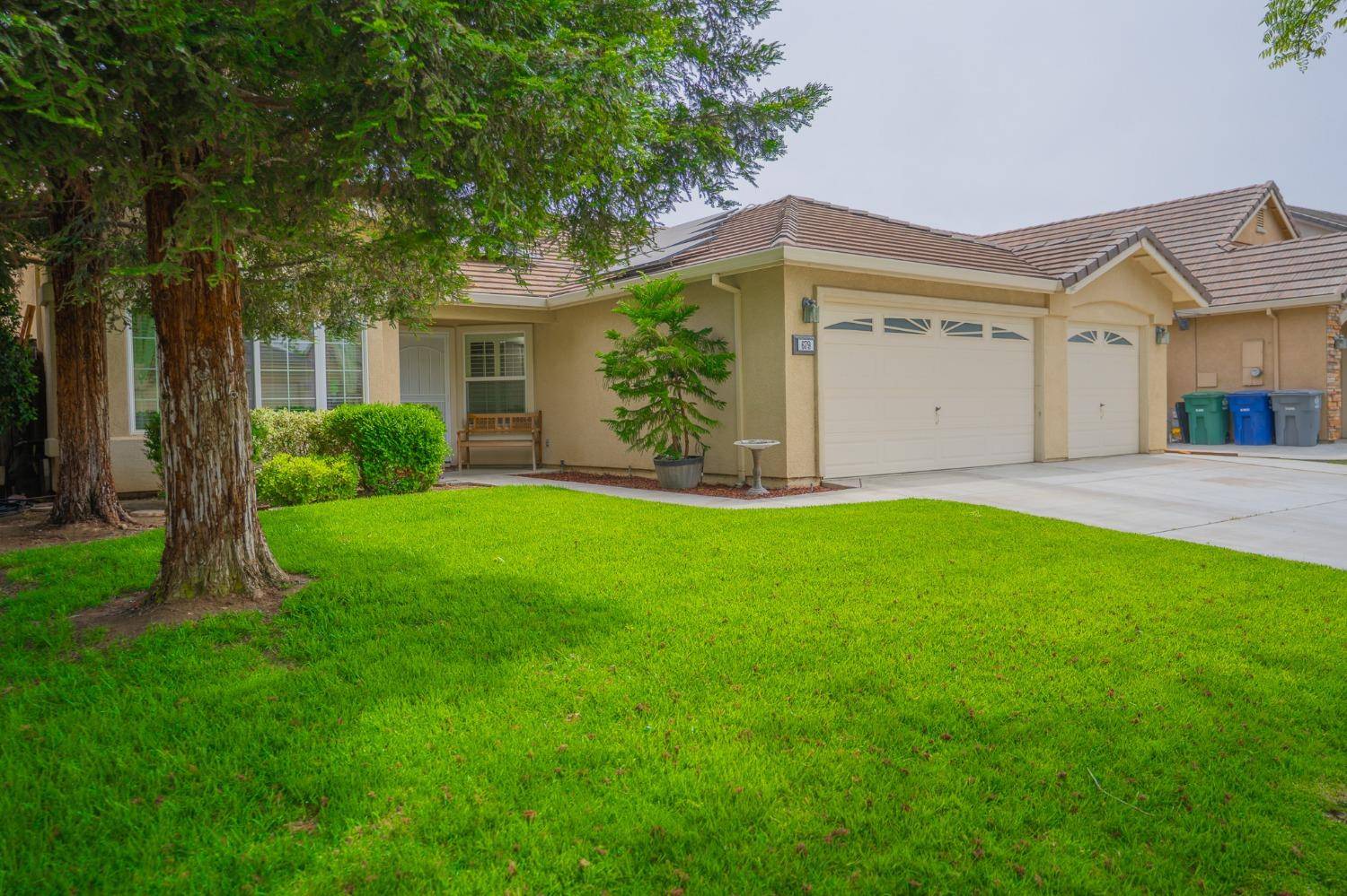 Los Banos, CA 93635,679 Birch AVE
