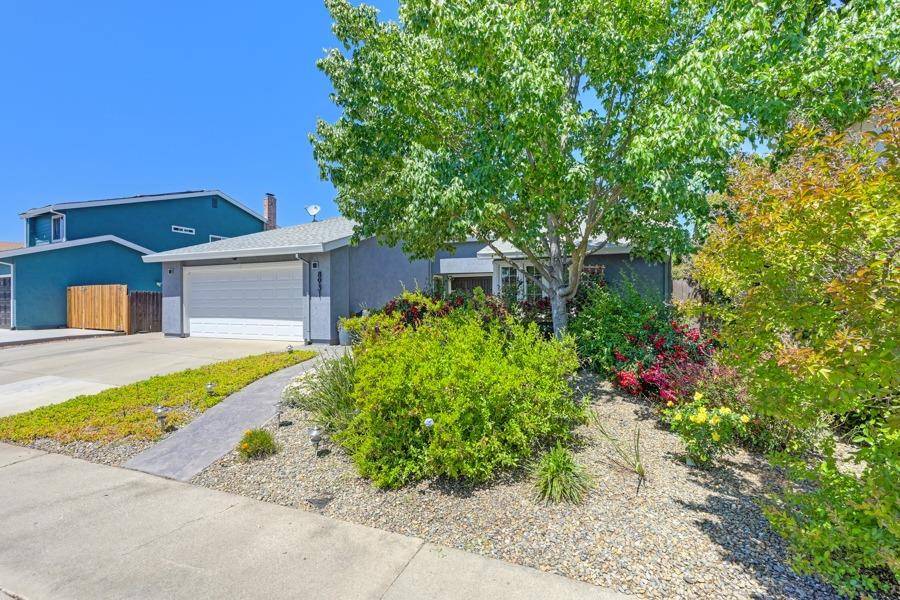 Elk Grove, CA 95624,8931 Mountain Home CT