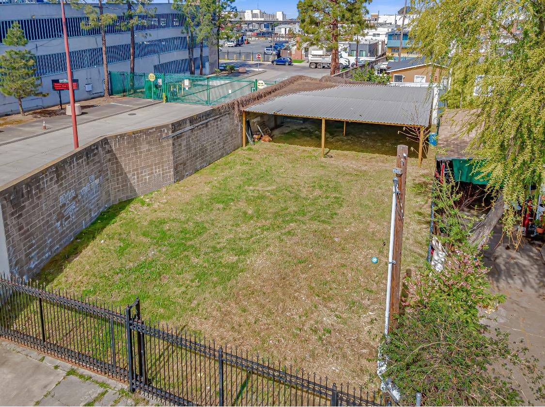 Oakland, CA 94621,1101 60th AVE
