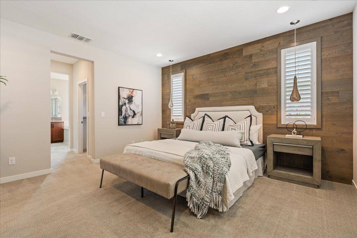 Roseville, CA 95747,1032 Oakbriar CIR