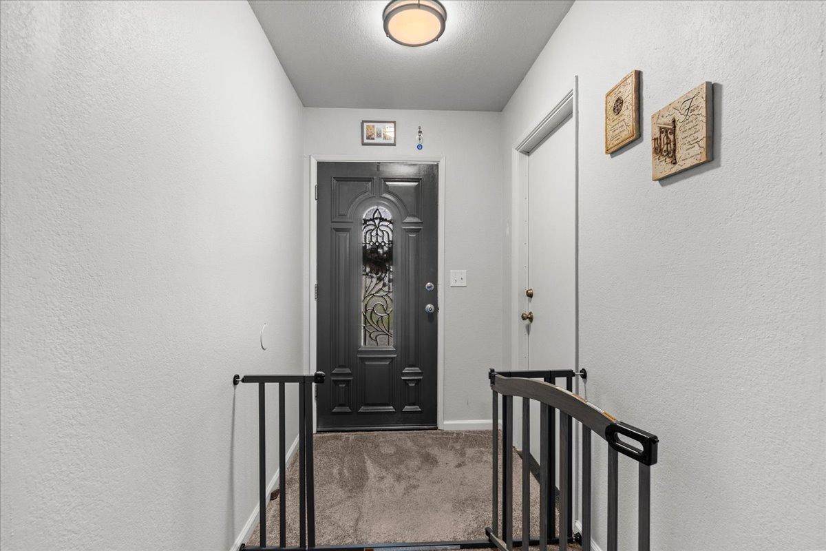 Stockton, CA 95210,8815 Damian CT