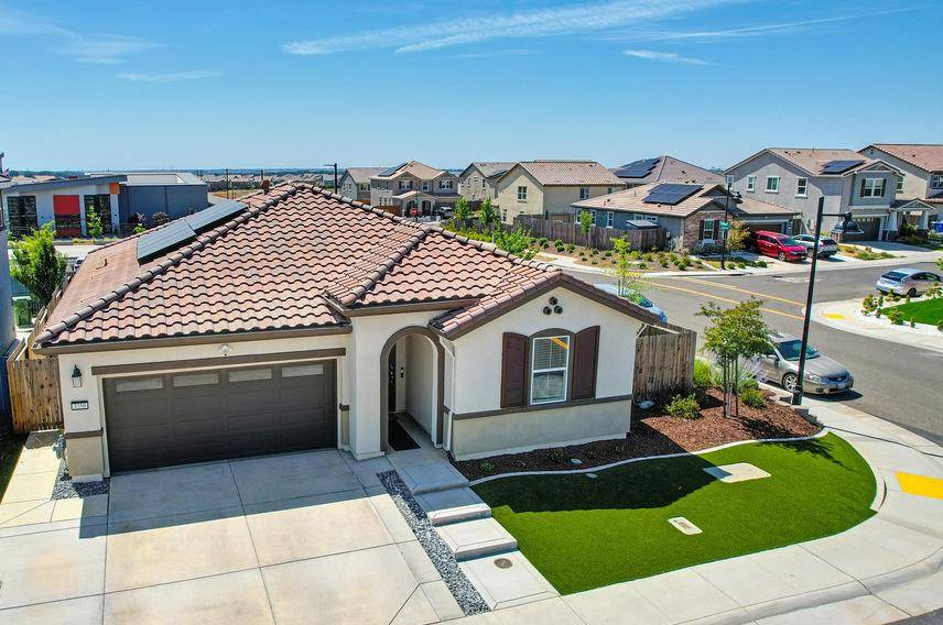 Folsom, CA 95630,3250 Sienna Bluff Place