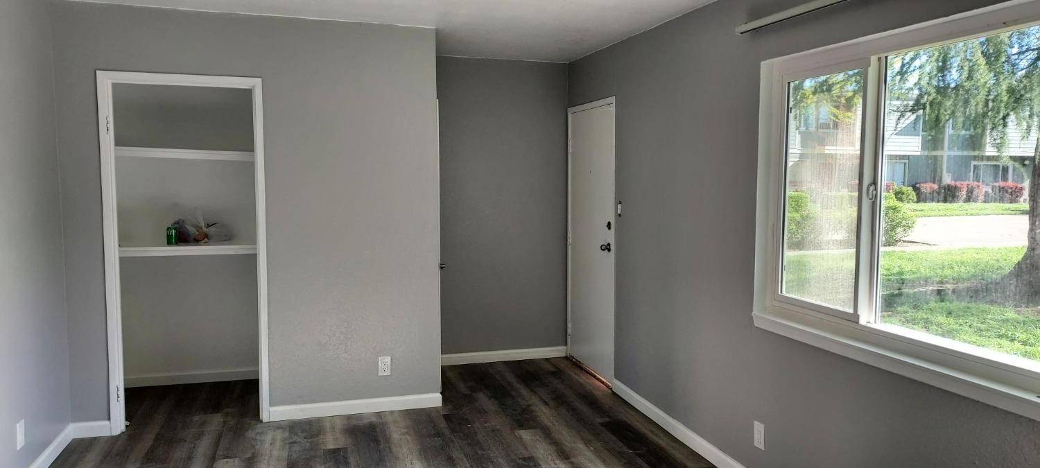 Sacramento, CA 95833,716 Northfield DR #44