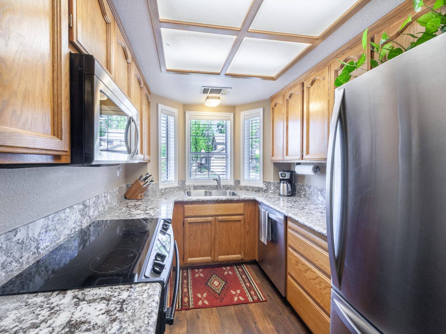 Placerville, CA 95667,654 David CIR