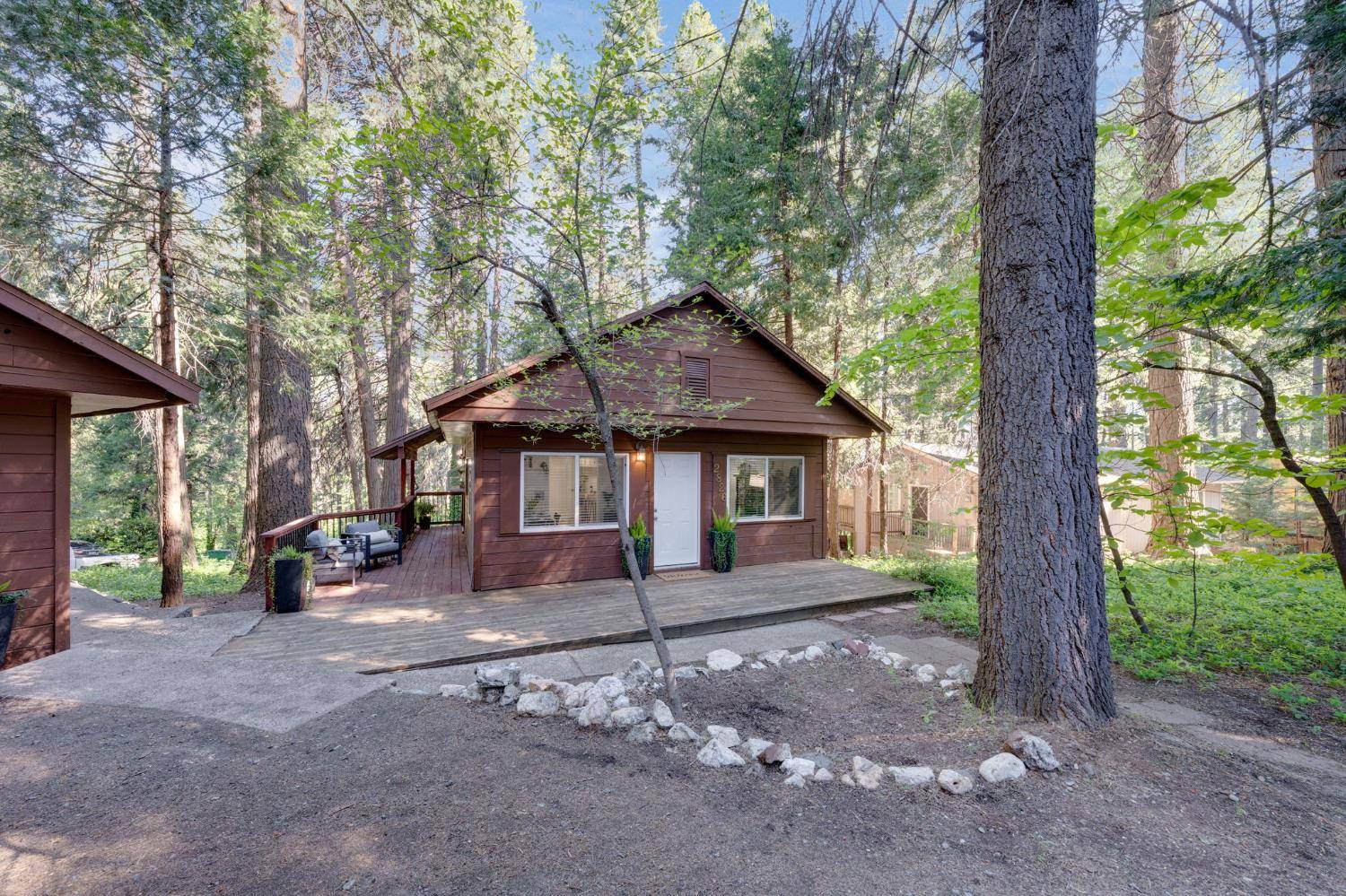 Pollock Pines, CA 95726,2826 Loyal LN