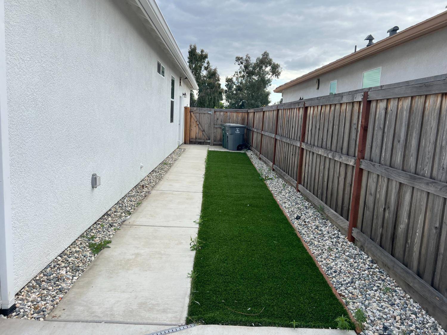 Roseville, CA 95747,5170 Castleton WAY