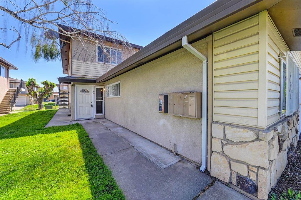 Sacramento, CA 95826,9058 Montoya ST #2