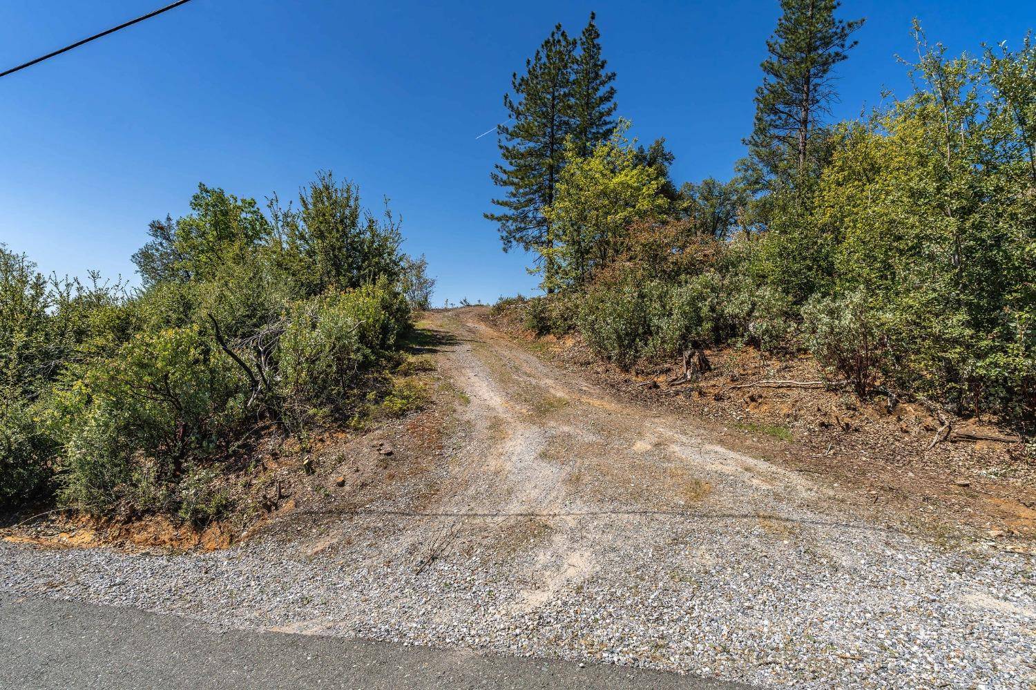 Mountain Ranch, CA 95246,5901 Old Emigrant TRL