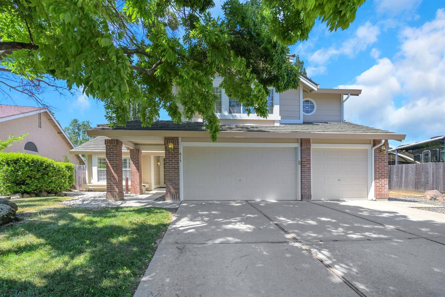 Roseville, CA 95747,615 Cardigan Court