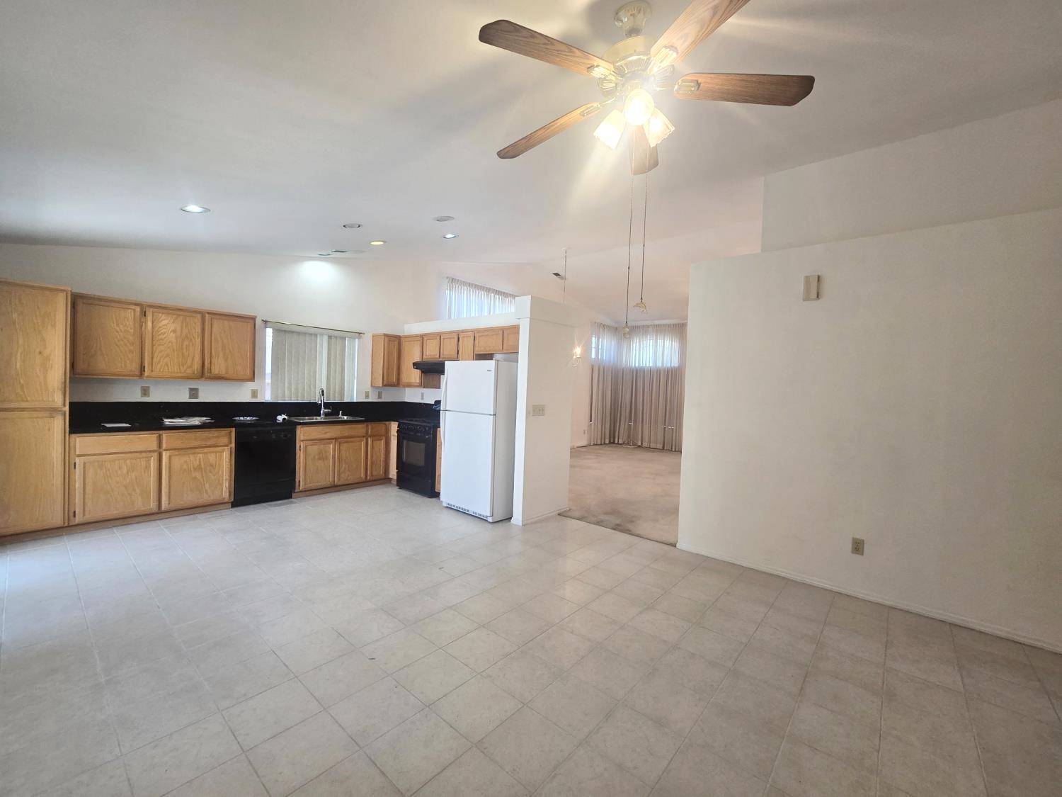 Tracy, CA 95376,1943 Calafia CT