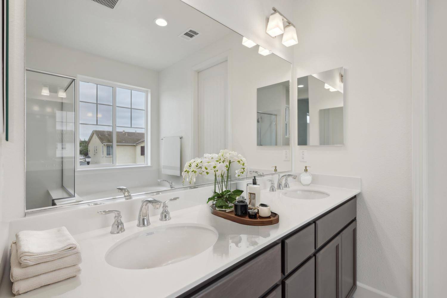 Pittsburg, CA 94565,278 Mindy WAY