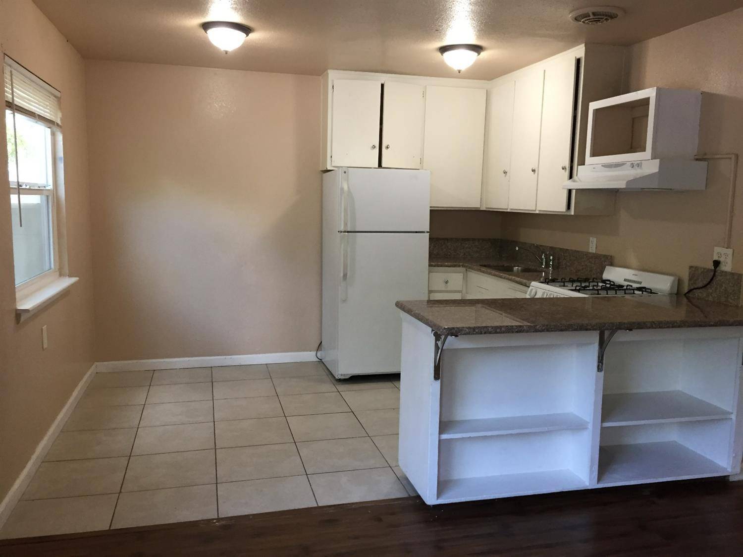 Sacramento, CA 95815,2319 Empress ST