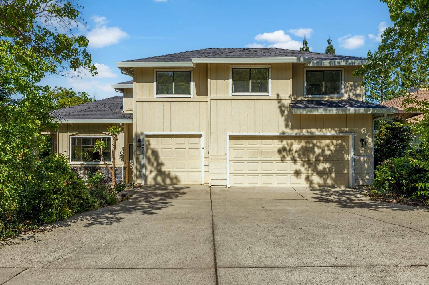 El Dorado Hills, CA 95762,450 Platt CIR