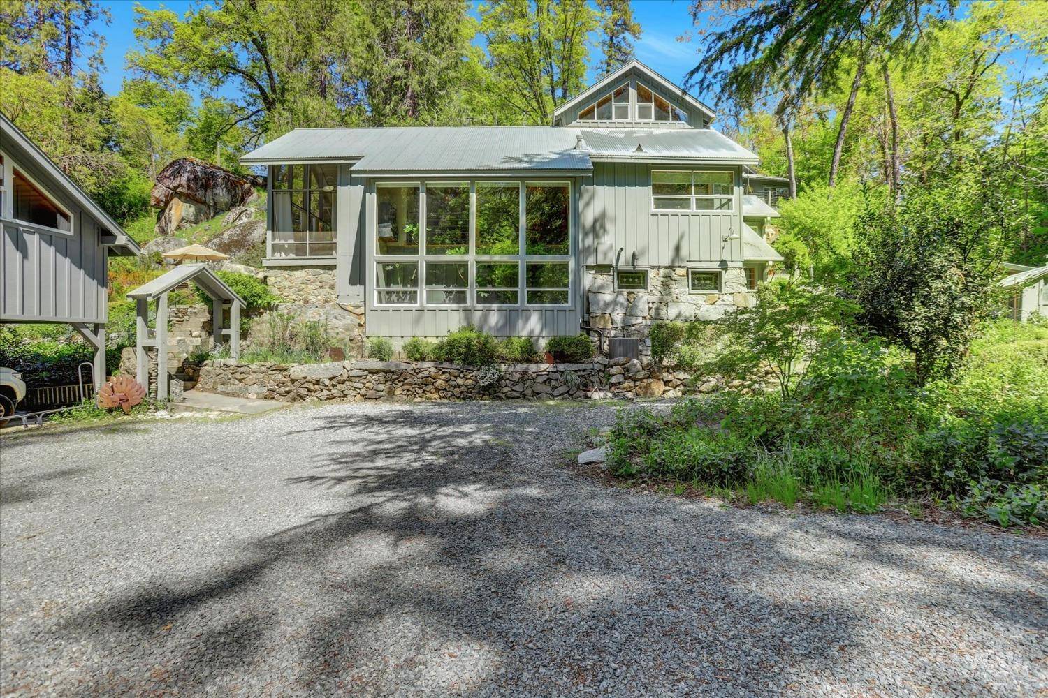 Nevada City, CA 95959,506 Bridge ST