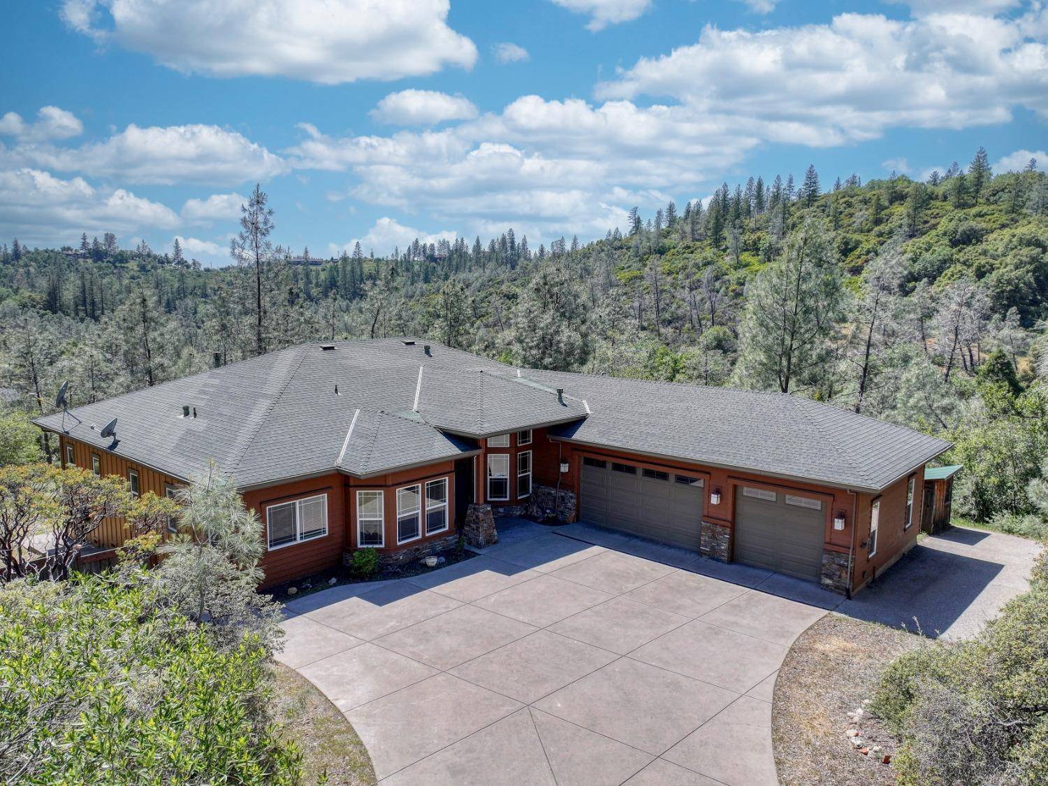 Colfax, CA 95713,1470 Ponderosa WAY