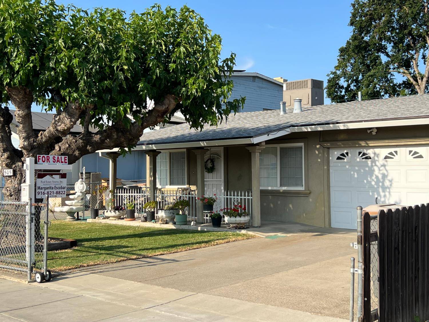 West Sacramento, CA 95691,505 Poplar AVE