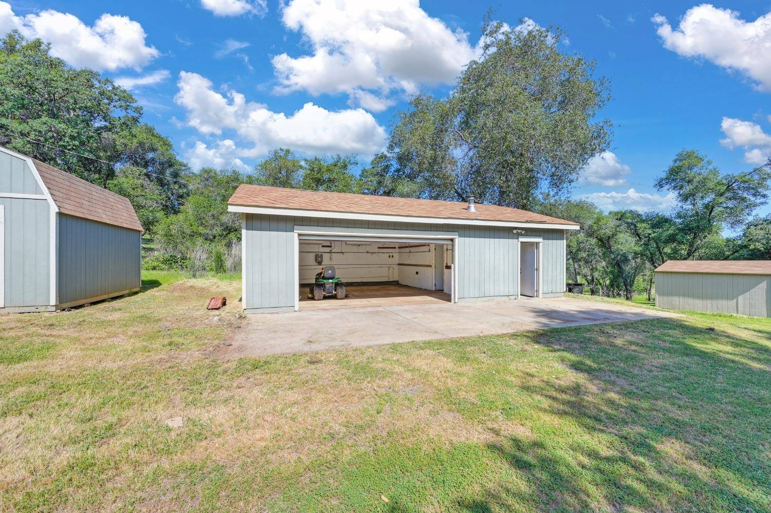Grass Valley, CA 95949,22770 Perimeter RD