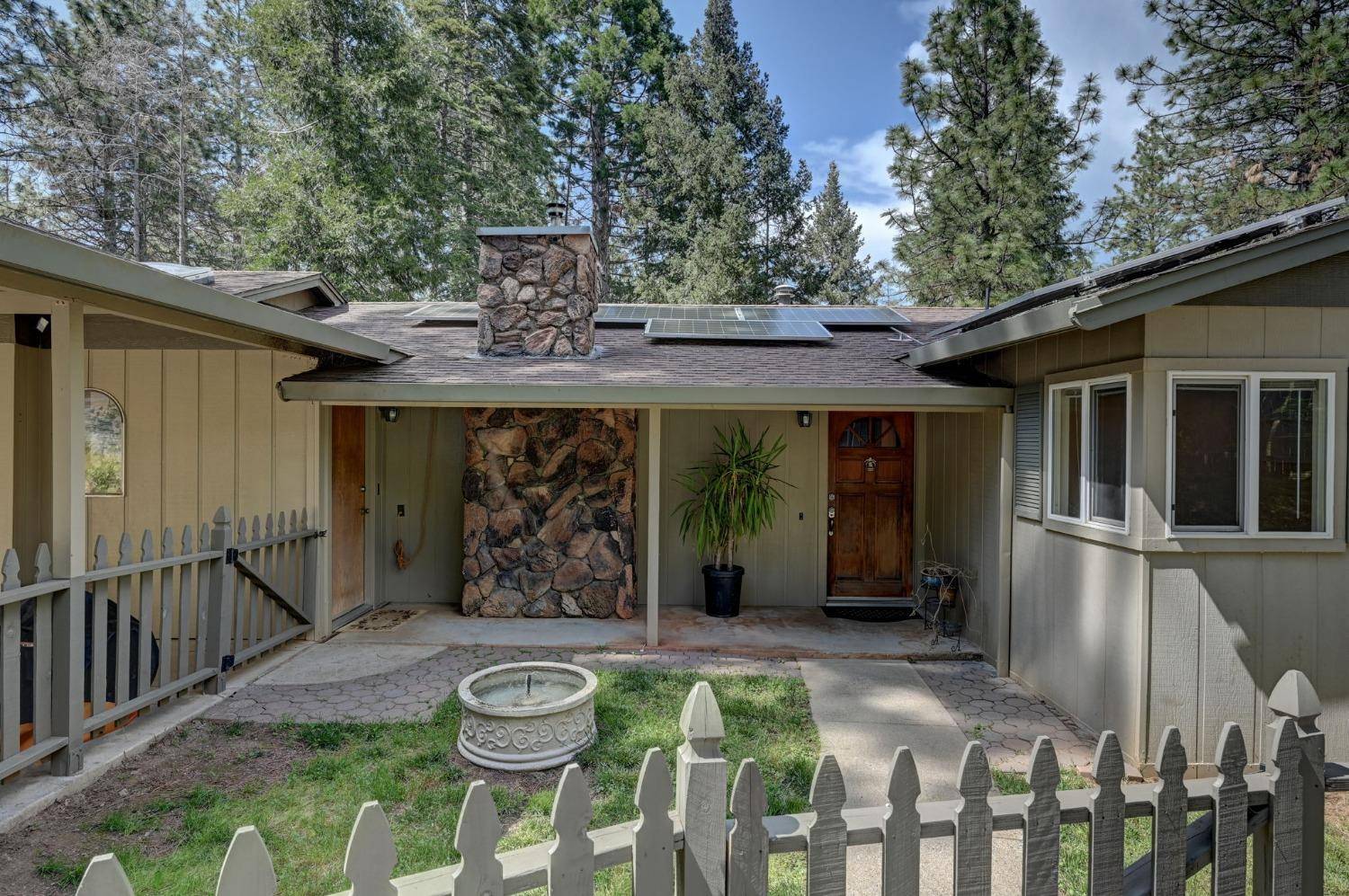 Pine Grove, CA 95665,14184 Marc DR