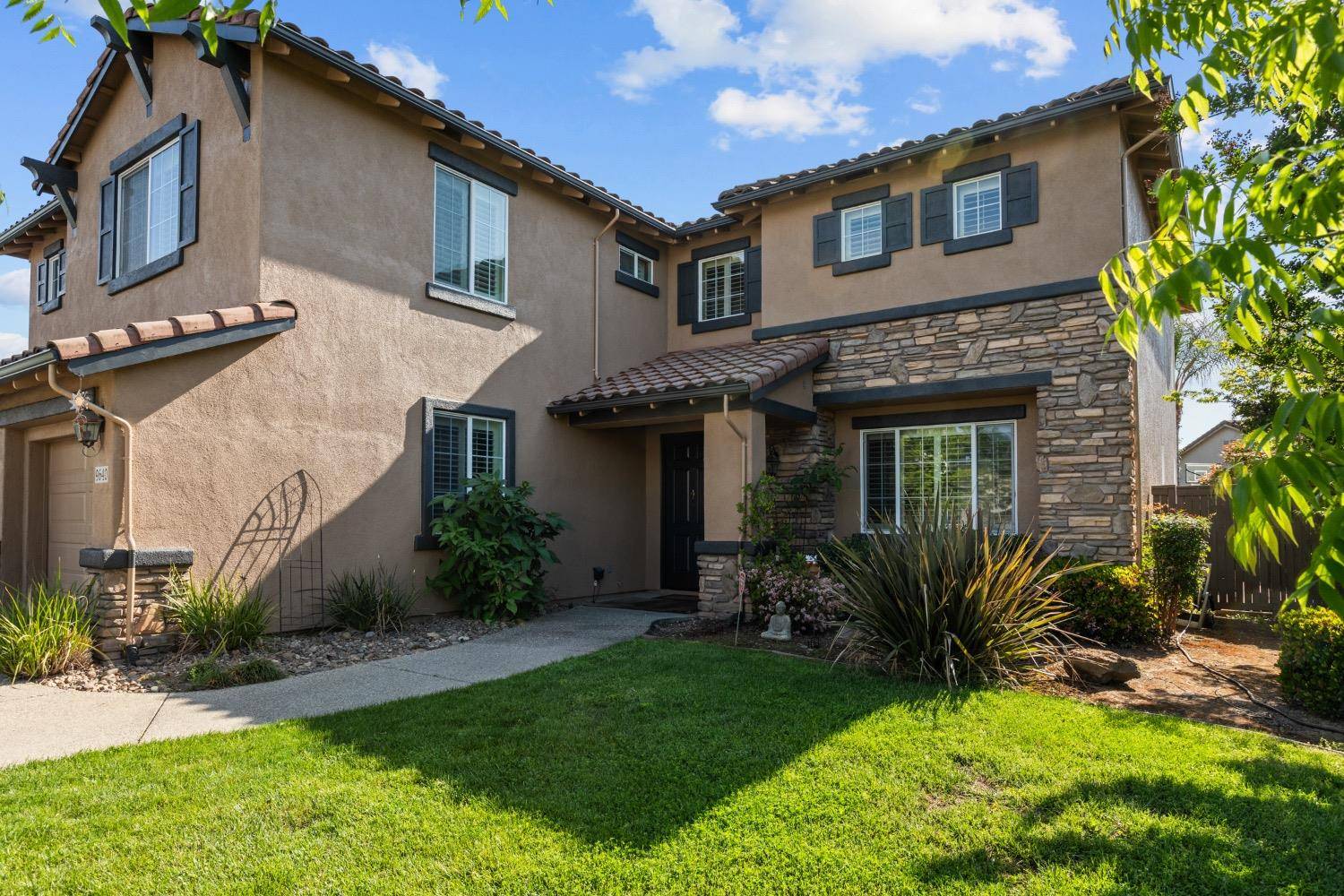 Elk Grove, CA 95757,9640 Country Falls LN