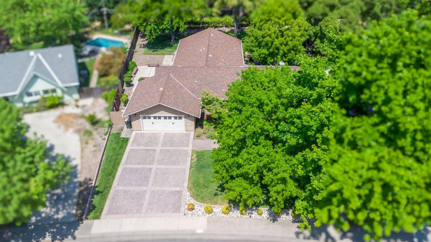 Sacramento, CA 95822,7023 Cromwell WAY