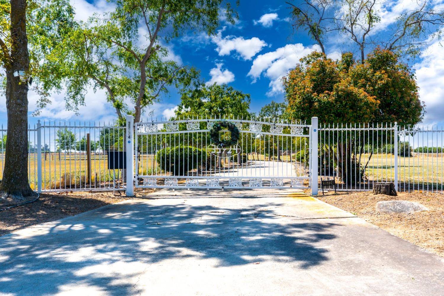 Madera, CA 93636,35724 Avenue 14