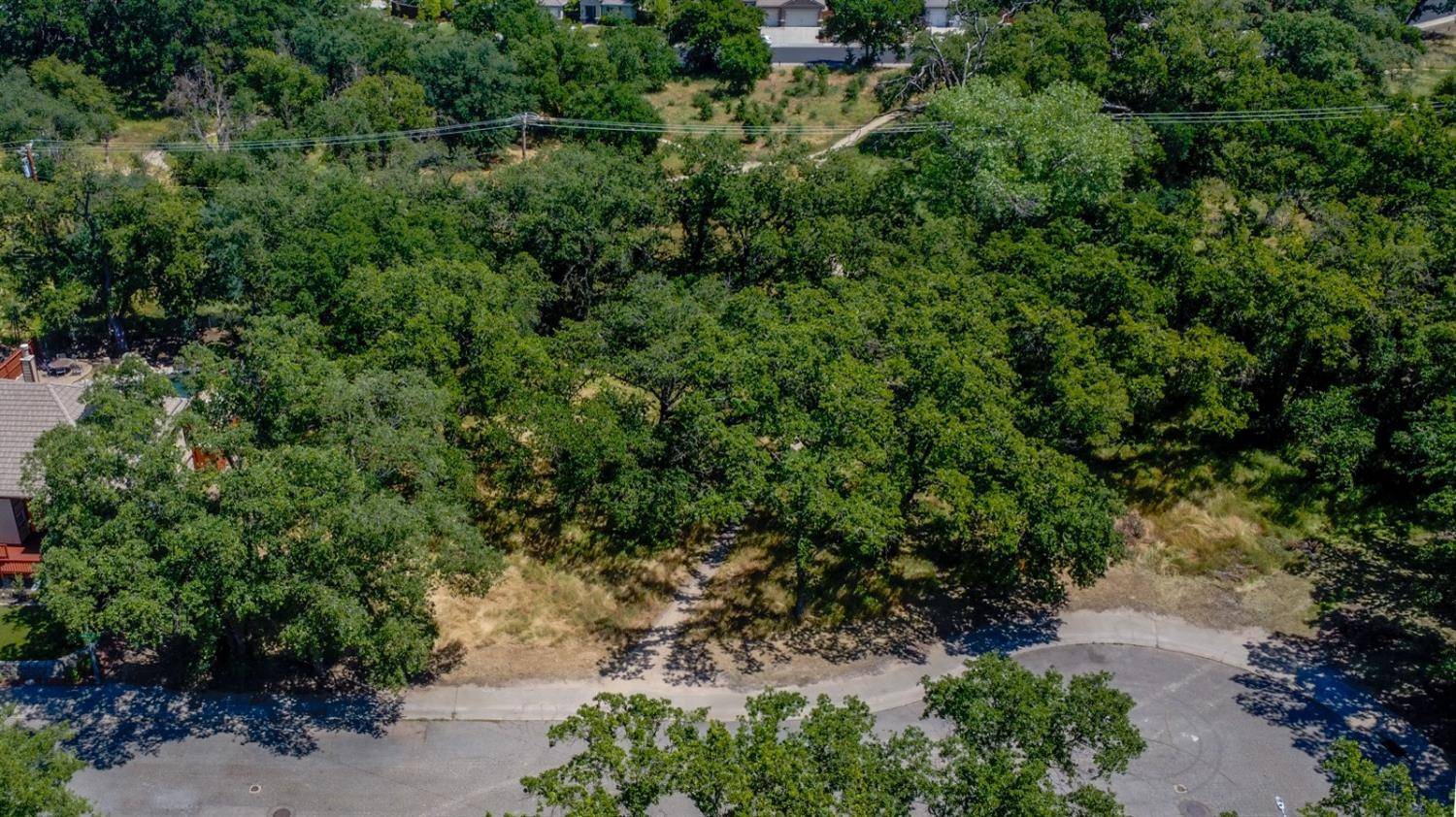 Roseville, CA 95661,1215 Meadow LN