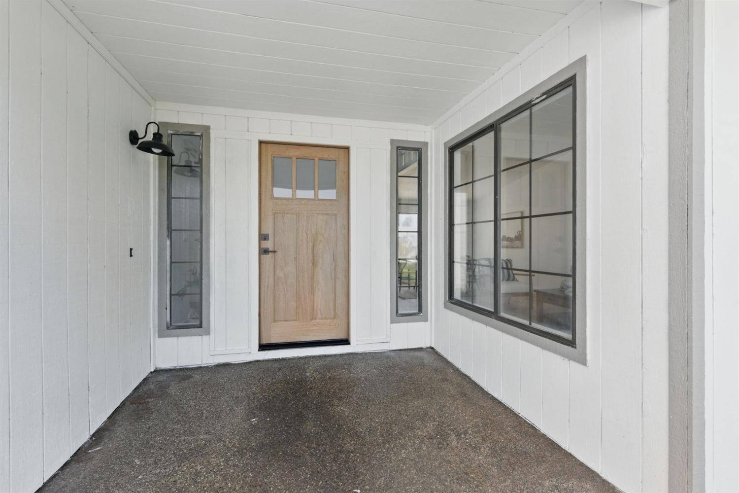 Sacramento, CA 95828,8798 Frosses CT