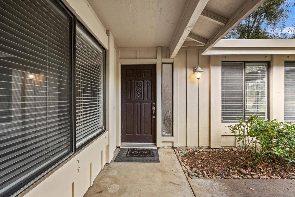 Carmichael, CA 95608,1753 Park Place DR