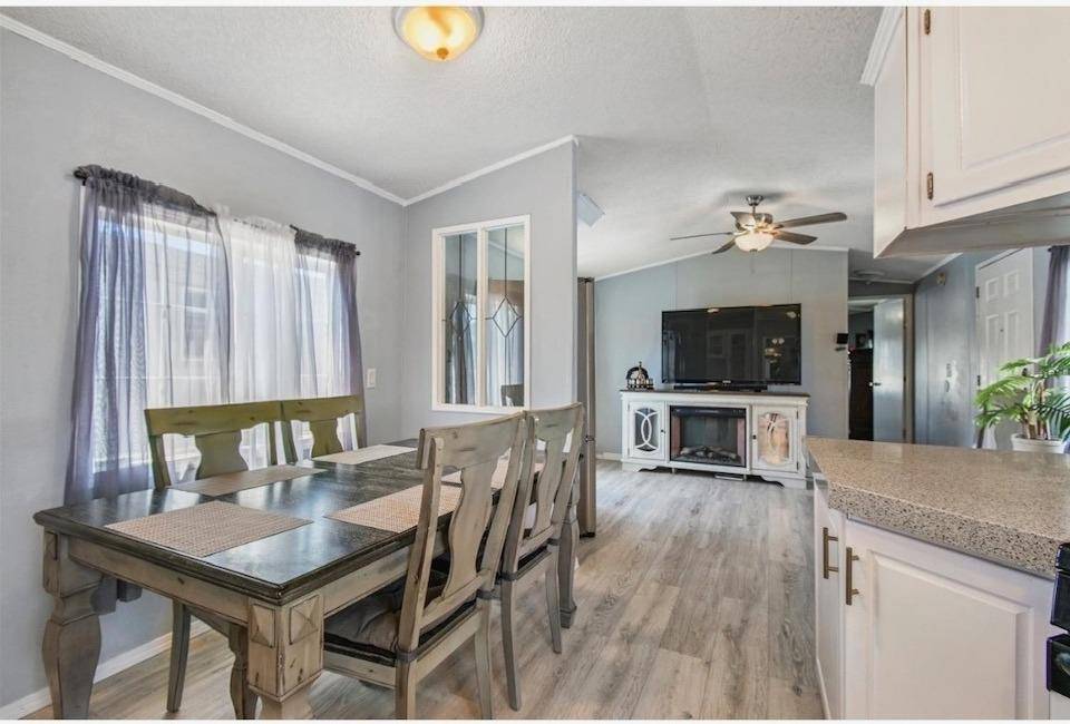 Davis, CA 95618,92 Lyle WAY