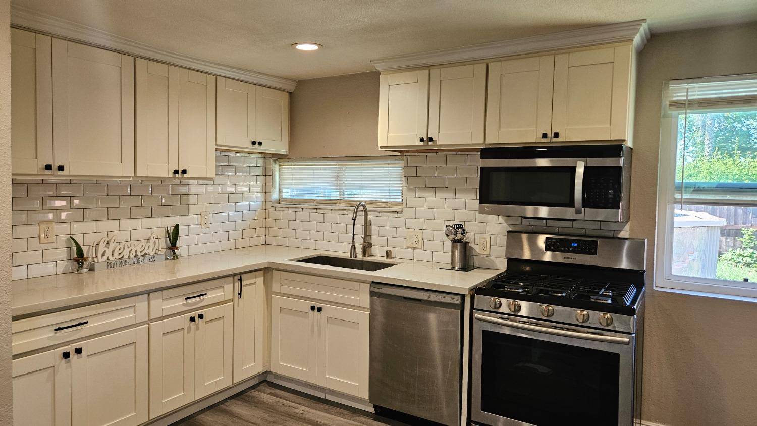 Sacramento, CA 95820,4725 PARKER AVE