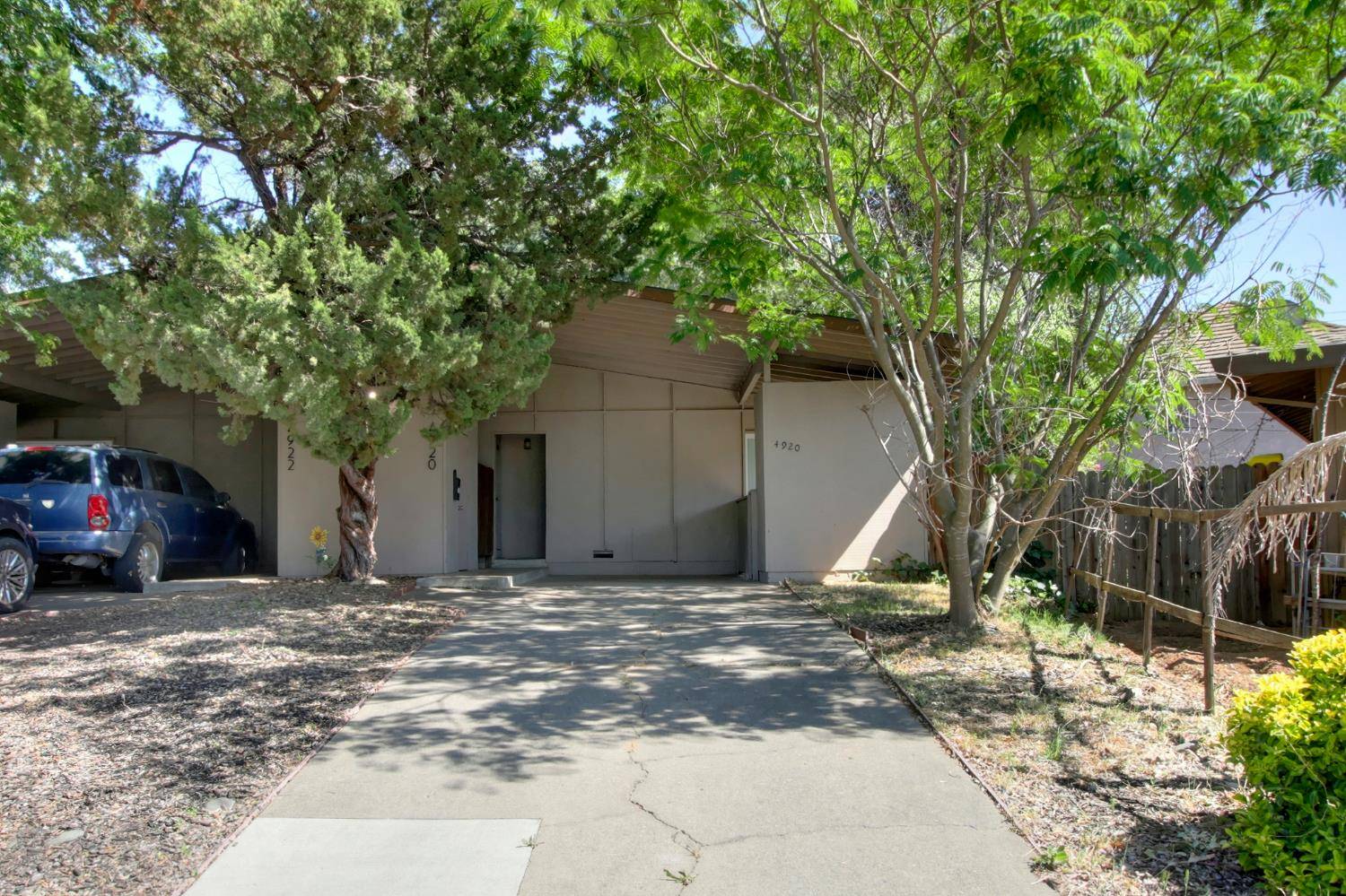 Carmichael, CA 95608,4922 Douvan CT