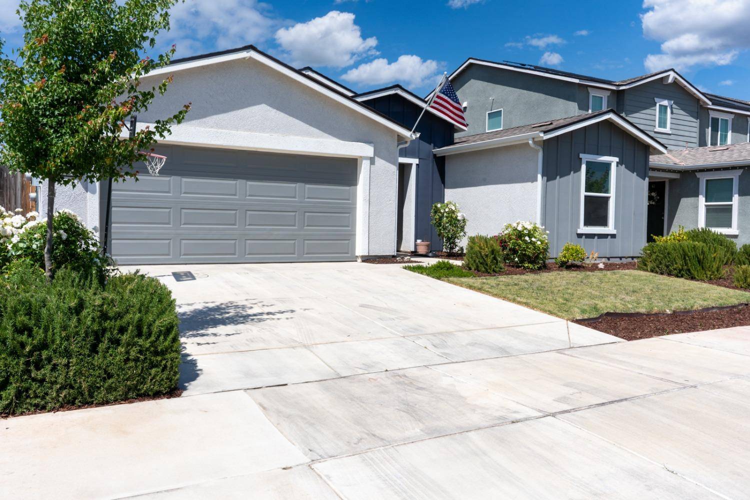 Merced, CA 95348,627 Suzanne DR