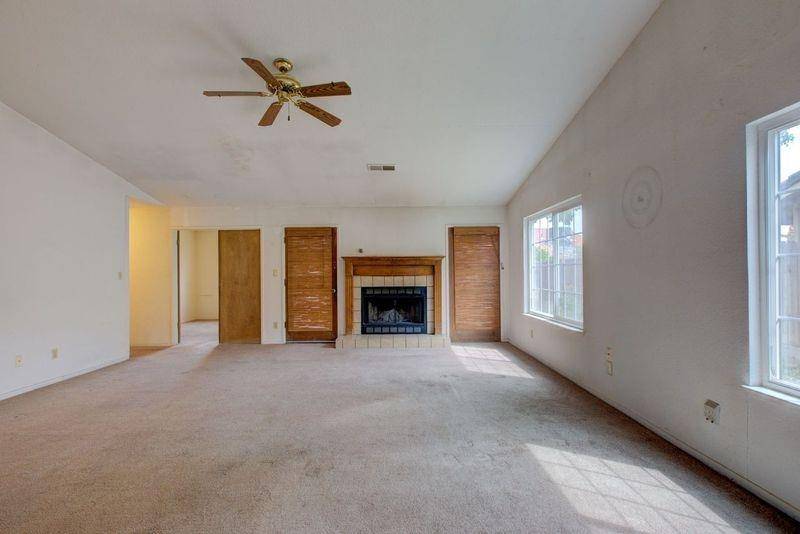 Los Banos, CA 93635,820 Olivewood DR