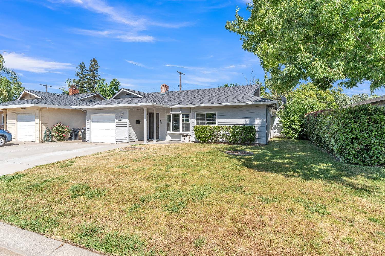Sacramento, CA 95825,2124 Byron RD